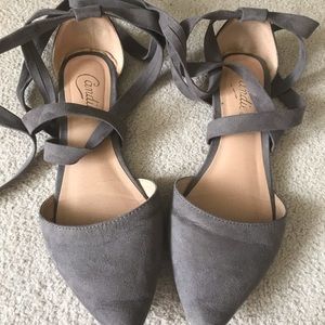 Candies Lace up pointed toe flats!